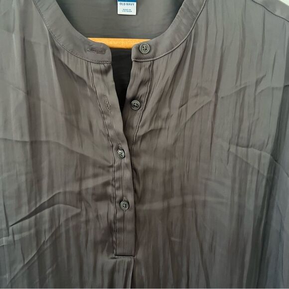 Old Navy Stone Grey‎ Dolman Sleeve Mandarin Neckline Satin Blouse Shirt - Picture 7 of 8